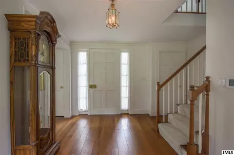 3417 E Walmont, Jackson, MI 49203 photo 5