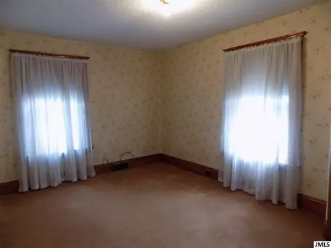 735 W Franklin St, Jackson, MI 49201 photo 11