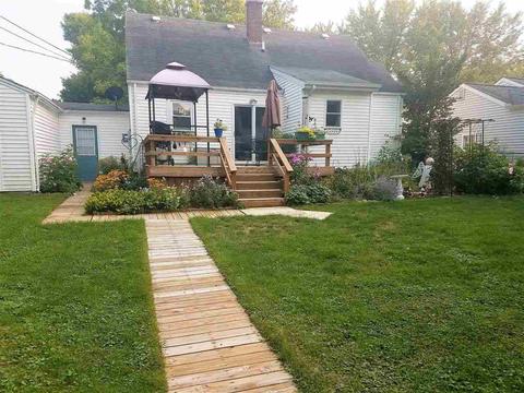 327 Rosemore Dr, Davison, MI 48423 photo 2