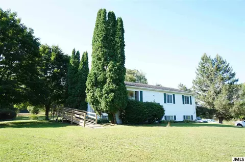 12025 Waterloo Munith Rd, Munith, MI 49259 photo 2