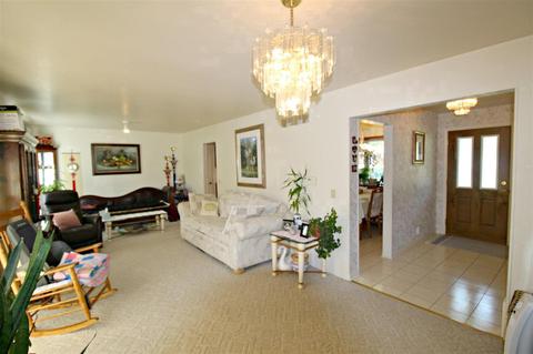 423 Windmill Pt, Flushing, MI 48433 photo 3