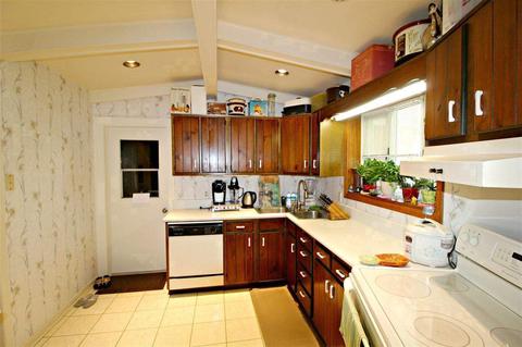 423 Windmill Pt, Flushing, MI 48433 photo 7