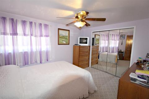 423 Windmill Pt, Flushing, MI 48433 photo 12