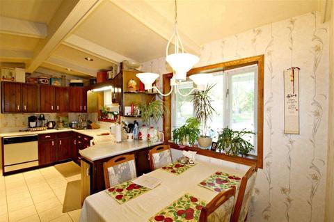 423 Windmill Pt, Flushing, MI 48433 photo 8