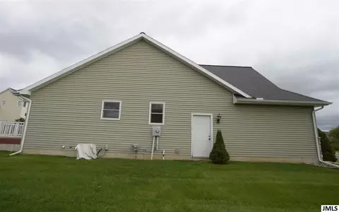 768 Pemberton Ln, Jackson, MI 49203 photo 24