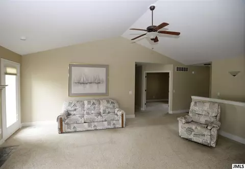 768 Pemberton Ln, Jackson, MI 49203 photo 5