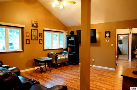 4064 Donnely Rd, Jackson, MI 49201 photo 6