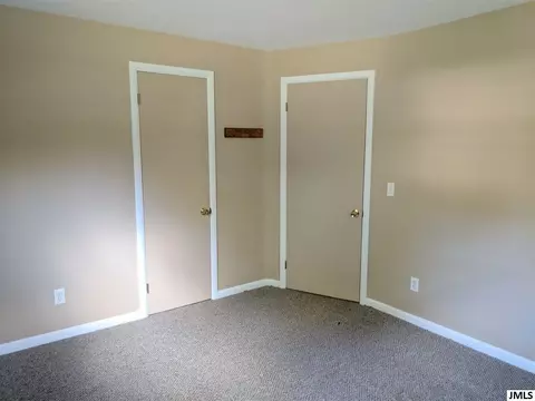 334 Bradley Dr, Jackson, MI 49201 photo 16