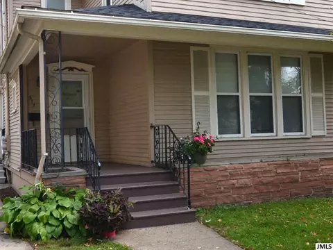 511 Second St, Jackson, MI 49203 photo 2