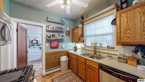 209 Second St, Jackson, MI 49201 photo 12