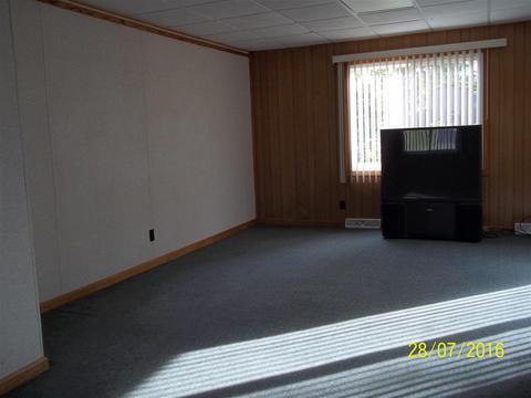 7116 Alger Dr, Davison, MI 48423 photo 2