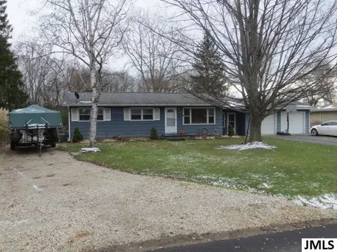 4205 Lancashire Dr, Jackson, MI 49203 photo 3