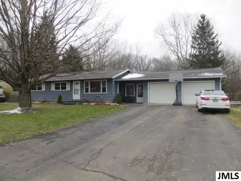 4205 Lancashire Dr, Jackson, MI 49203 photo 2