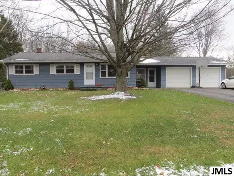 4205 Lancashire Dr, Jackson, MI 49203 photo 1