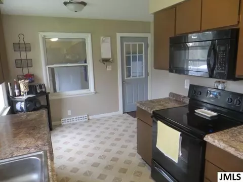 4205 Lancashire Dr, Jackson, MI 49203 photo 11