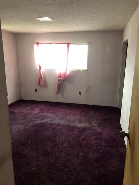 2132 Monaco St, Flint, MI 48532 photo 8