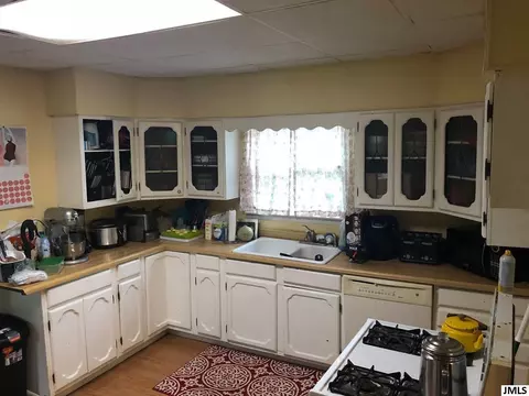 210 E Porter, Jackson, MI 49202 photo 8
