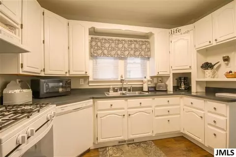 204 S Grinnell, Jackson, MI 49203 photo 13