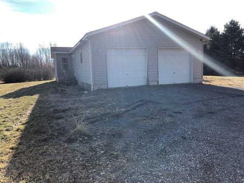 5160 E Coldwater Rd, Flint, MI 48506 photo 1