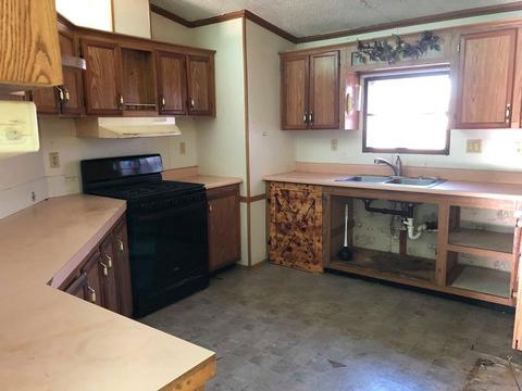 5160 E Coldwater Rd, Flint, MI 48506 photo 5