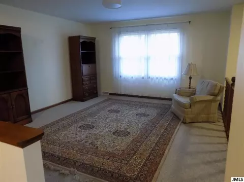 849 Ellery Ave, Jackson, MI 49202 photo 3