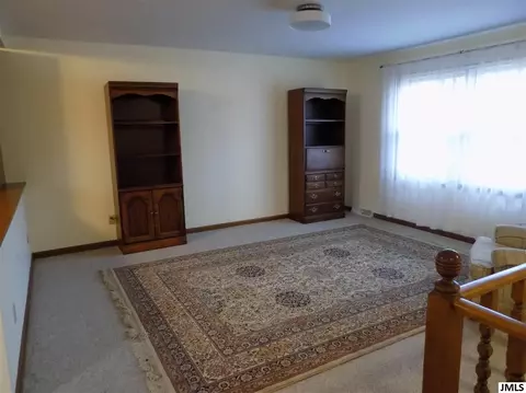 849 Ellery Ave, Jackson, MI 49202 photo 2