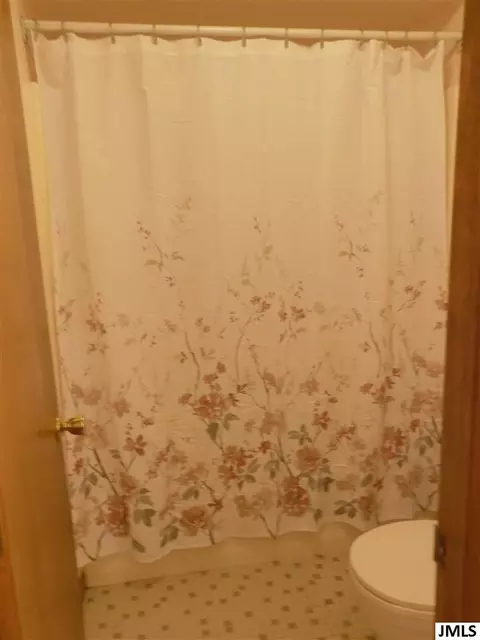 849 Ellery Ave, Jackson, MI 49202 photo 9
