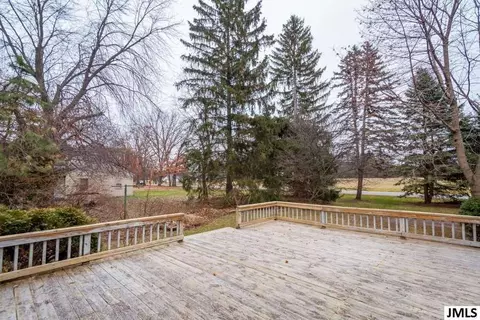 2702 Leland, Jackson, MI 49203 photo 36