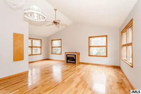 2702 Leland, Jackson, MI 49203 photo 10