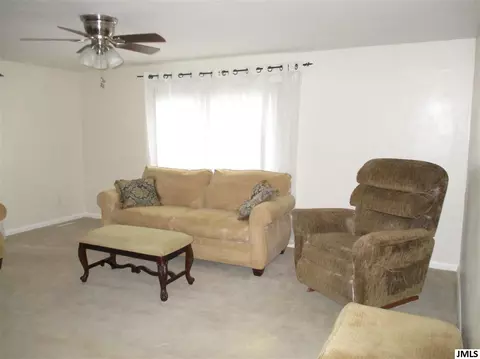 1125 Scott St, Jackson, MI 49202 photo 8
