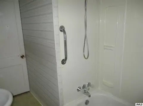 1125 Scott St, Jackson, MI 49202 photo 20