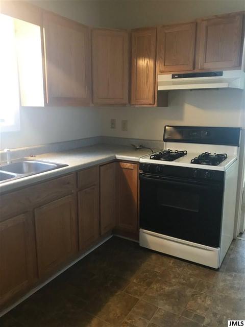 411 Steward Ave, Jackson, MI 49201 photo 5