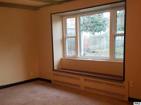 227 N Dwight St, Jackson, MI 49202 photo 12