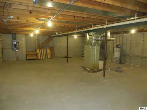 9900 Page Ave, Jackson, MI 49201 photo 33