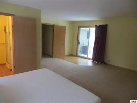 9900 Page Ave, Jackson, MI 49201 photo 22