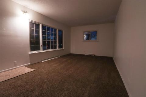 321 E Lexington St, Davison, MI 48423 photo 2