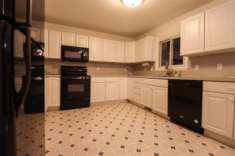 321 E Lexington St, Davison, MI 48423 photo 3