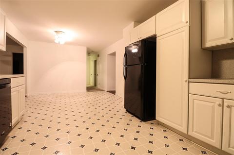 321 E Lexington St, Davison, MI 48423 photo 5
