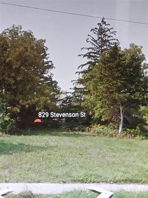 829 N Stevenson St, Flint, MI 48504 photo 1