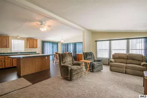 4590 Sargent Rd, Jackson, MI 49201 photo 2
