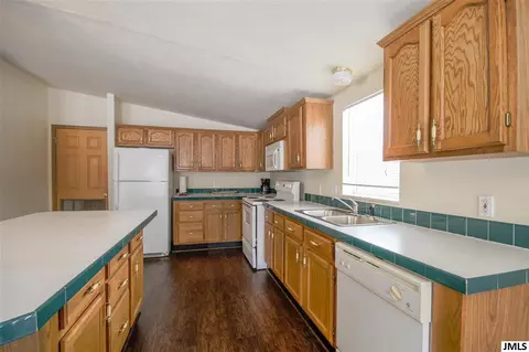 4590 Sargent Rd, Jackson, MI 49201 photo 6