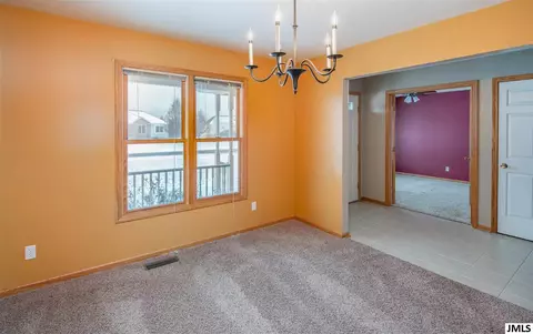 5056 Marble St, Jackson, MI 49201 photo 9