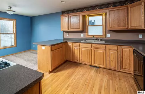 5056 Marble St, Jackson, MI 49201 photo 11