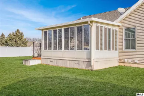 5056 Marble St, Jackson, MI 49201 photo 27
