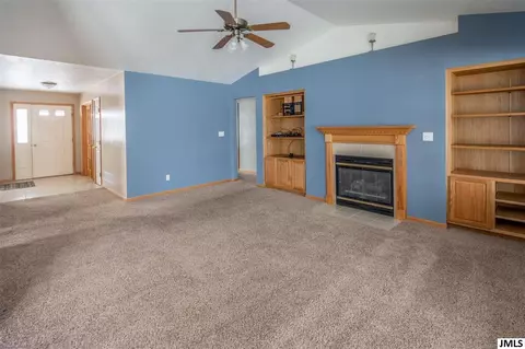 5056 Marble St, Jackson, MI 49201 photo 4