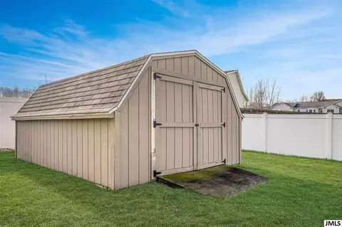 5056 Marble St, Jackson, MI 49201 photo 31