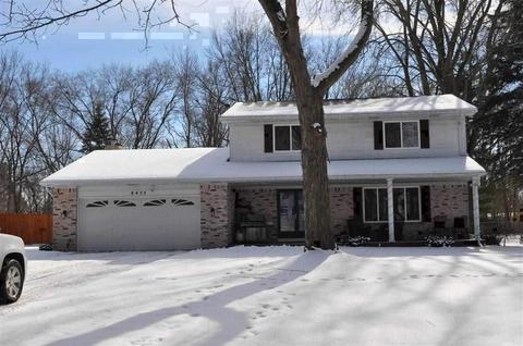 8455 Wesley Dr, Flushing, MI 48433 photo 1
