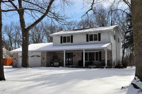 8455 Wesley Dr, Flushing, MI 48433 photo 2