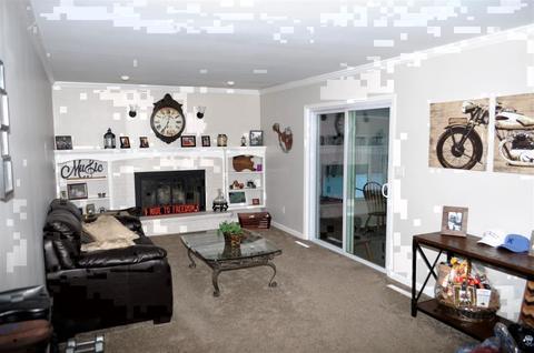 8455 Wesley Dr, Flushing, MI 48433 photo 3