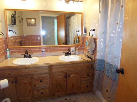 1012 Kay St, Davison, MI 48423 photo 22